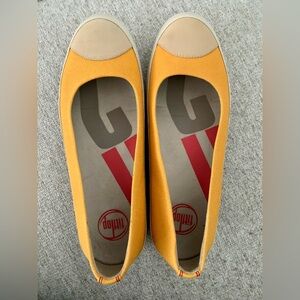 Fit Flops Women’s Ballet Flats Slide-On Shoes Walking Comfortable Biomimetix